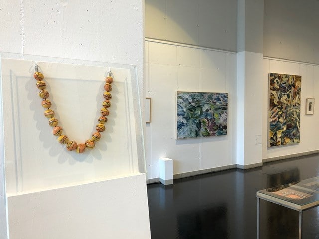 Ausstellung von Gerti Maitz Halskette