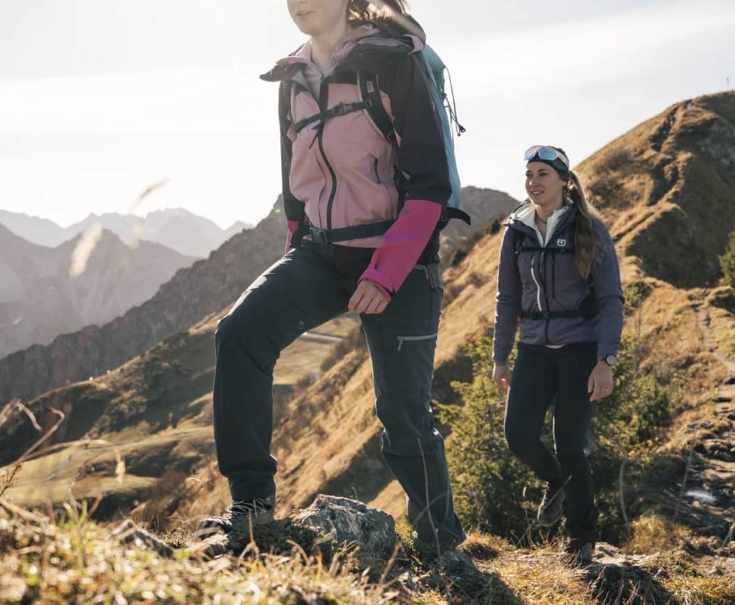 Wandern im Herbst mit Panorama