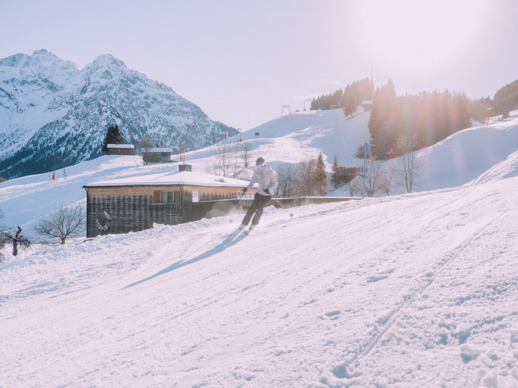 Skifahren direkt vor dem Hotel